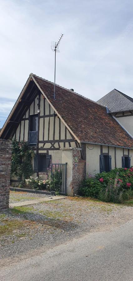 Gite A La Ferme La Ferte-Saint-Samson Bagian luar foto